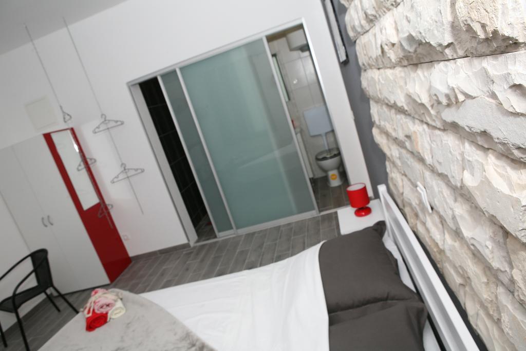 Apartments & Room Dijana Trogir Rum bild