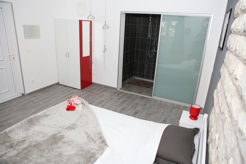 Apartments & Room Dijana Trogir Rum bild